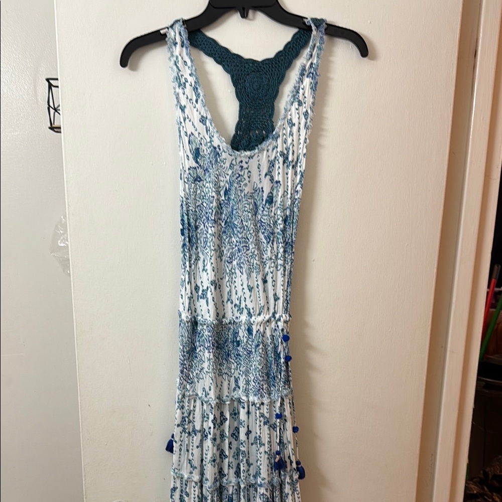 Blue and White Sleeveless Dress
